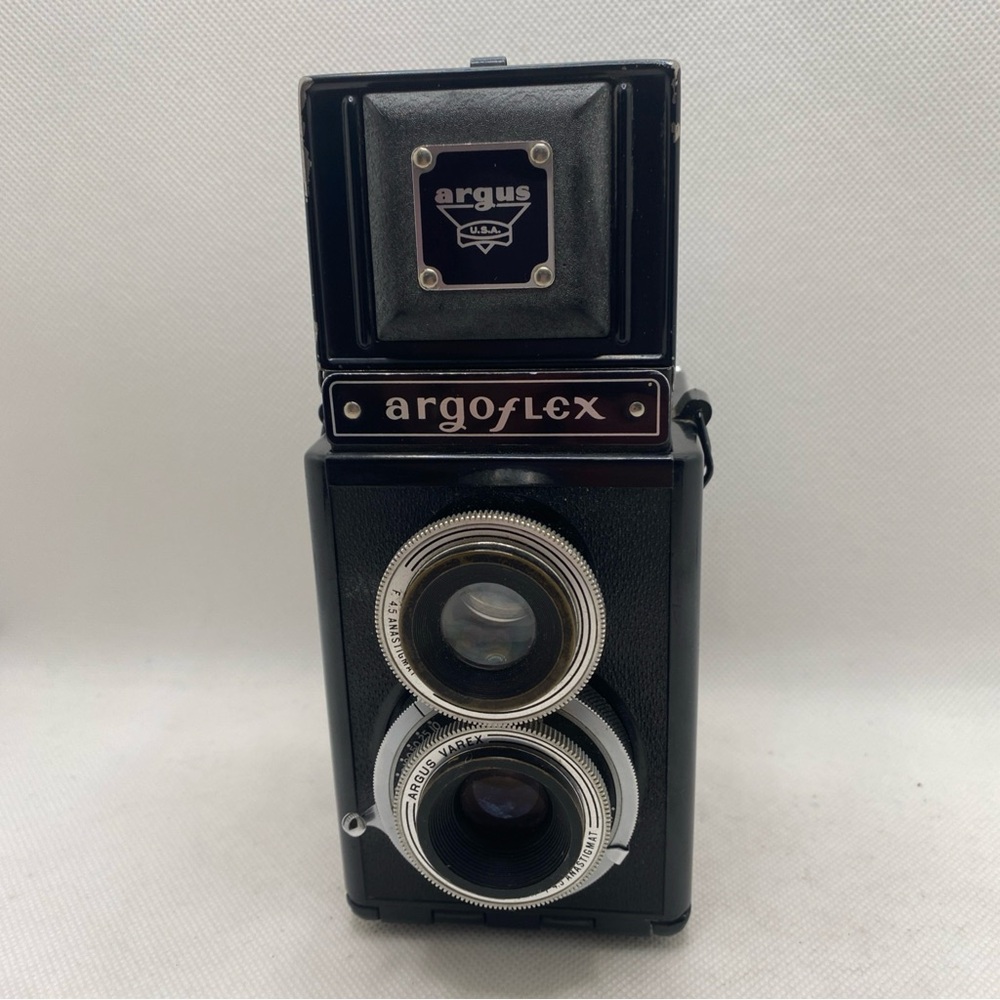 Argus Argoflex Twin-Lens Film Camera - Vintage